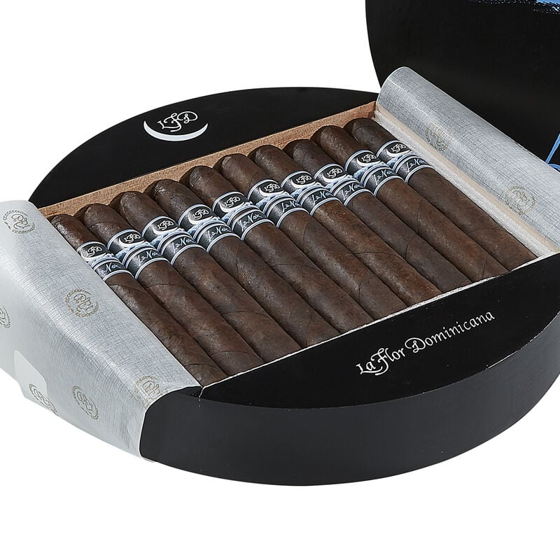 La Flor Dominicana La Nox