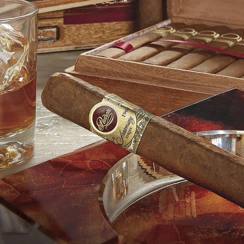 Padron 1964 Anniversary Series Natural